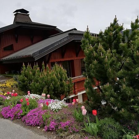 Chambres En Chalet Petit Dejeuner Inclus La Cote d'Arbroz Экстерьер фото