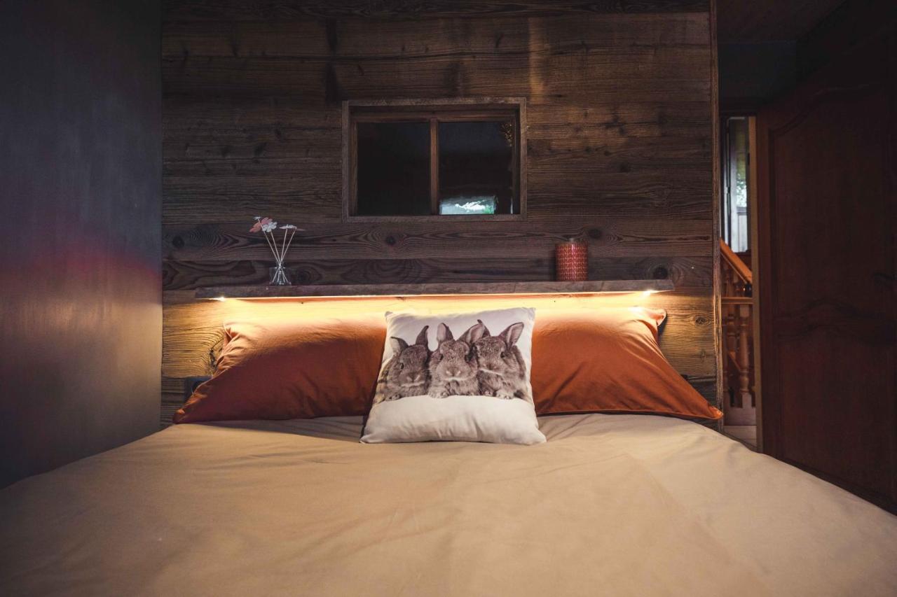 Chambres En Chalet Petit Dejeuner Inclus La Cote d'Arbroz Экстерьер фото