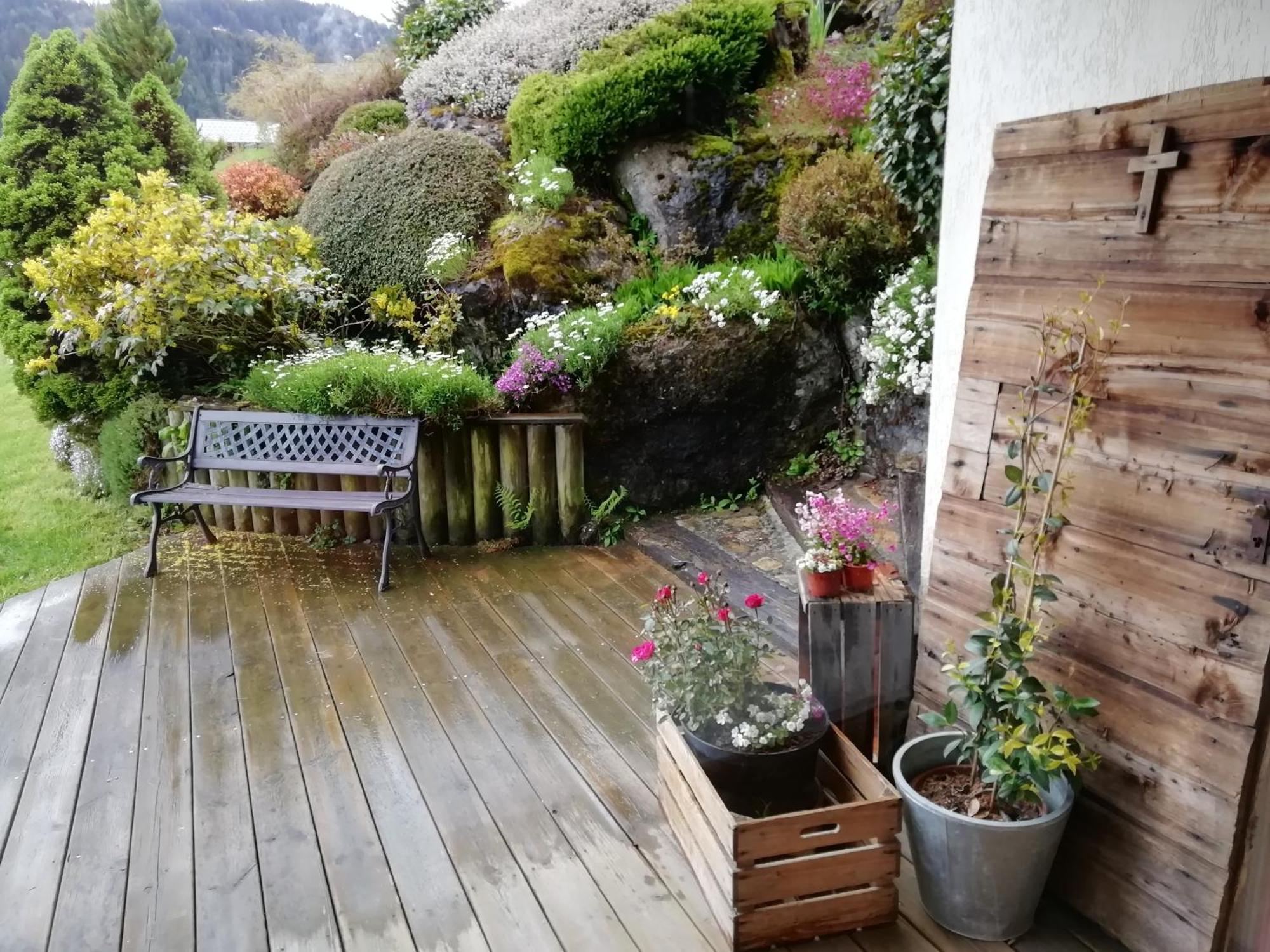 Chambres En Chalet Petit Dejeuner Inclus La Cote d'Arbroz Экстерьер фото